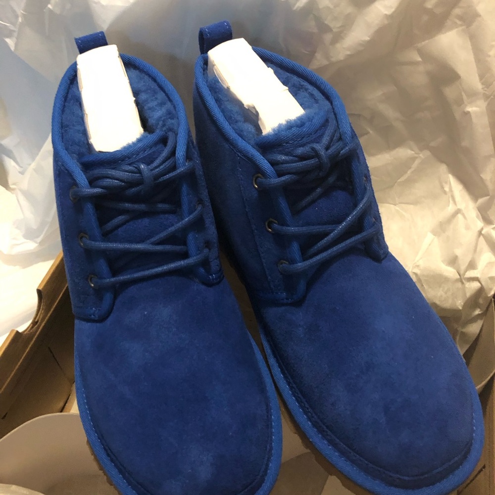 UGG -  Neumel Boot (Women’s) - Picture 10 of 16